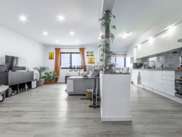 Casa venda em Casal da Mira, Amadora