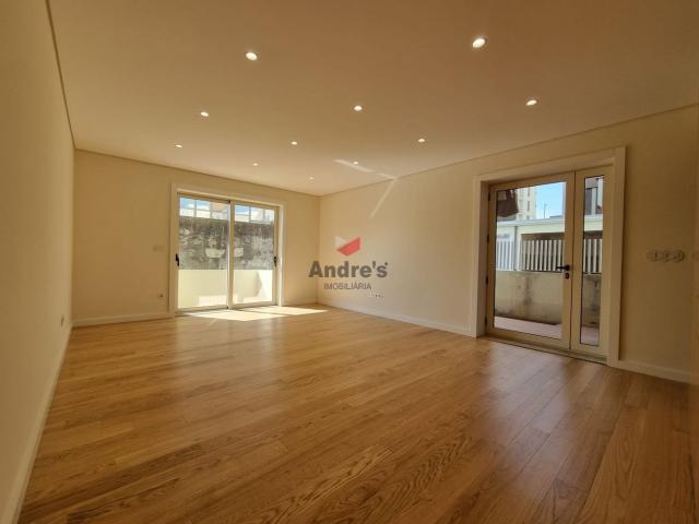 Apartamento venda em Porto, Lordelo Do Ouro