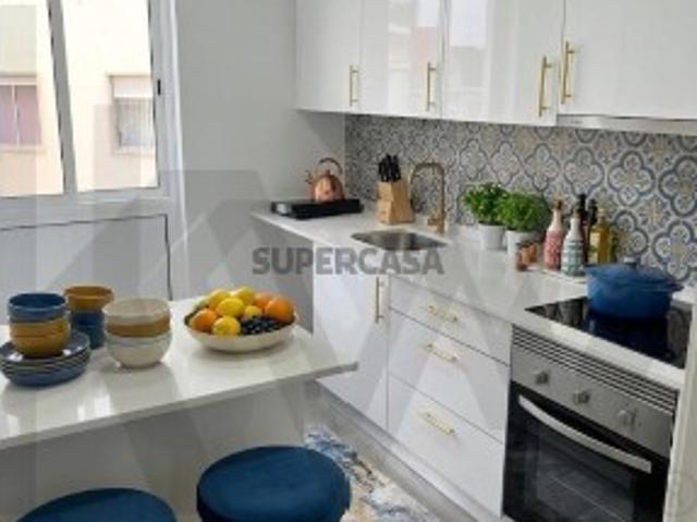 Casa venda em Falagueira, Amadora