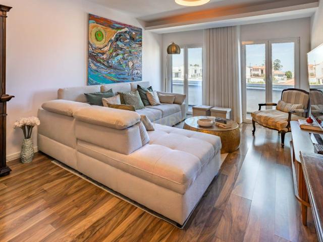 Apartamento venda em Quinta de Santa Ana, Almada