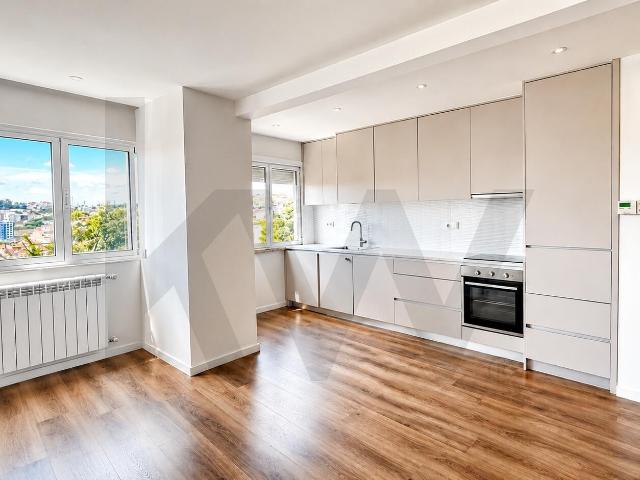 Apartamento alugar em Villa Park, Amadora