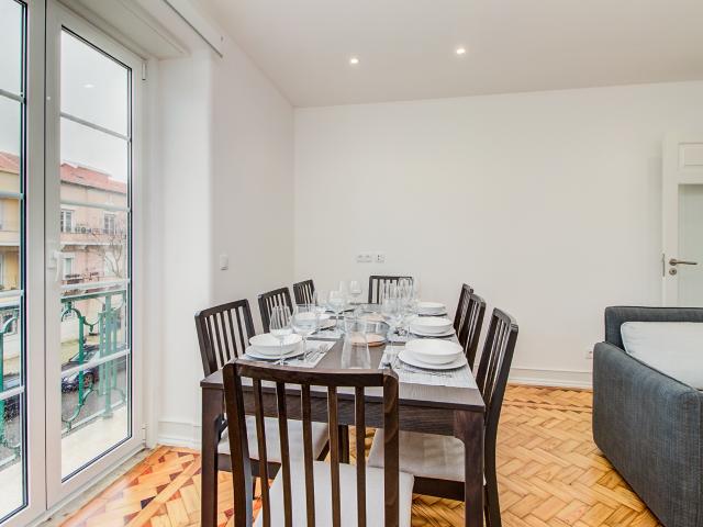 Apartamento alugar em São Francisco Xavier, Lisboa