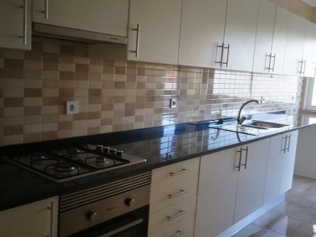 Apartamento alugar em Cova da Piedade, Almada