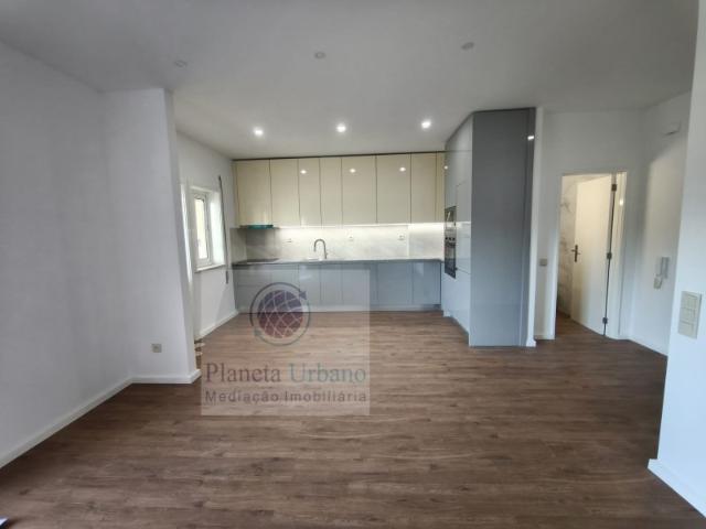 Apartamento venda em Maia, Gueifães