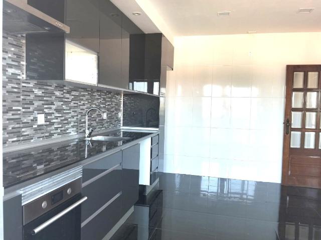 Apartamento venda em Paços de Brandão, Santa Maria da Feira