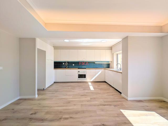 Apartamento venda em Seixal, Setúbal