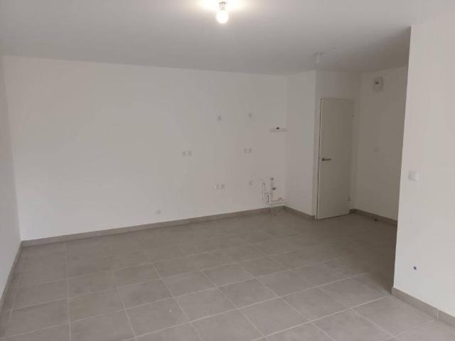 Appartement location à Montblanc, Hérault