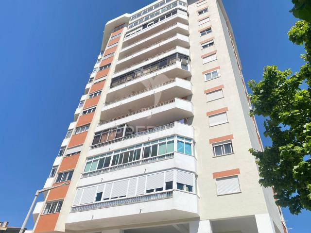 Apartamento venda em Portela da Azóia, Santiago Dos Velhos