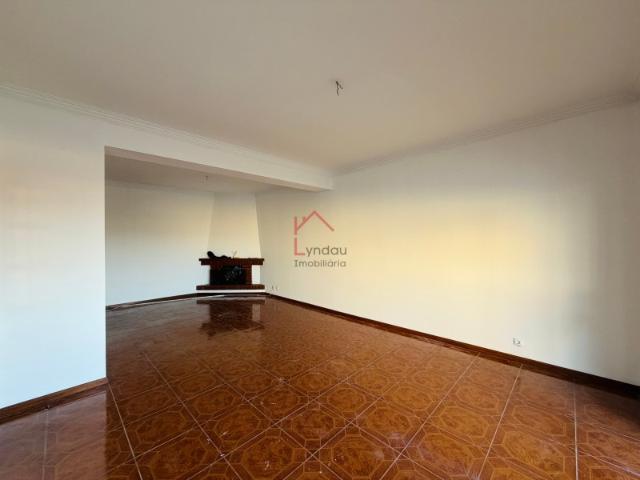 Apartamento alugar em Agra do Amial, Porto