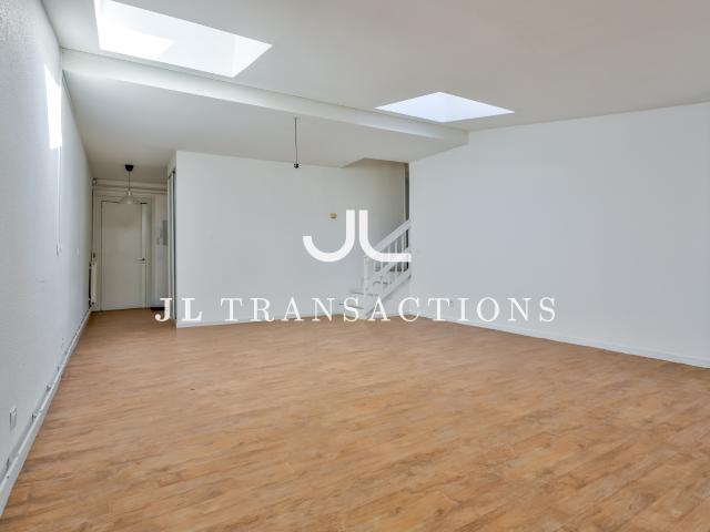 Bureau vente à Bordeaux