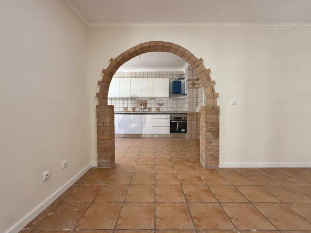 Apartamento venda em Tapada das Mercês, Sintra