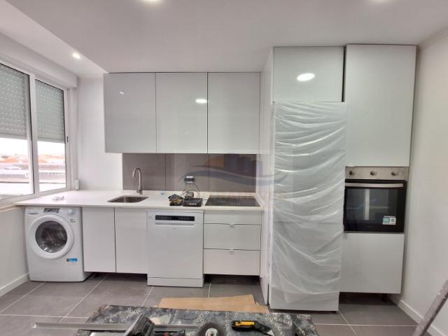 Apartamento venda em Damaia, Amadora