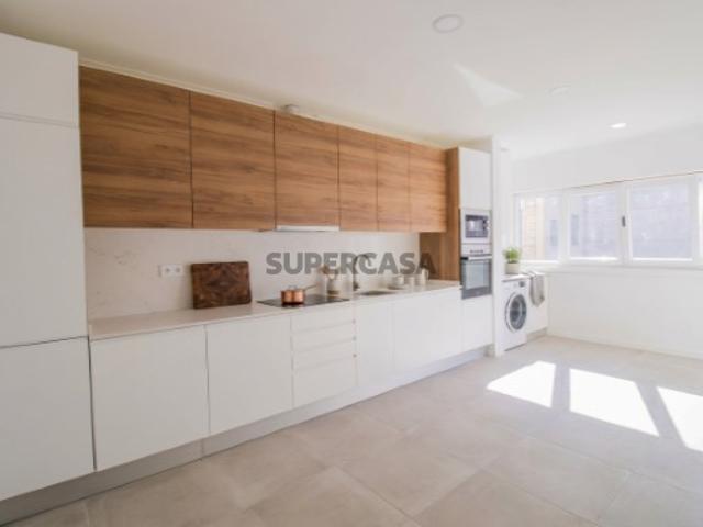 Casa venda em Bairro Alves Redol, Alto do Seixalinho, Santo André e Verderena