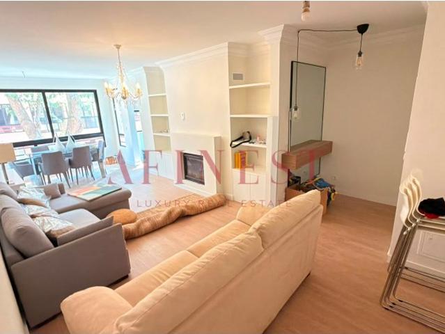 Apartamento alugar em Bairro do Rosário, Cascais