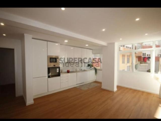 Casa venda em Bairro dos Corticeiros, Seixal