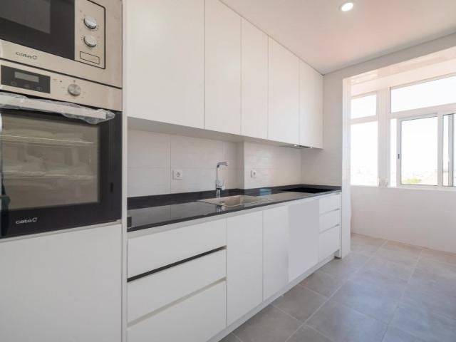 Apartamento alugar em Amadora, Lisboa