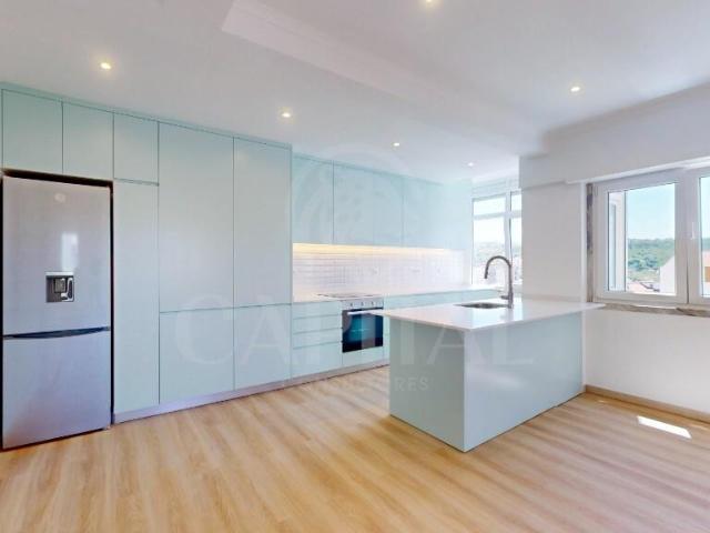 Apartamento venda em Casal do Privilégio, Odivelas