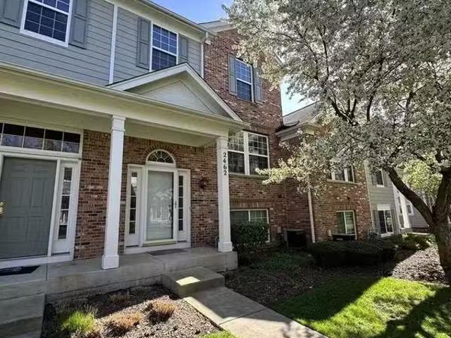 Condo for rent in Elgin