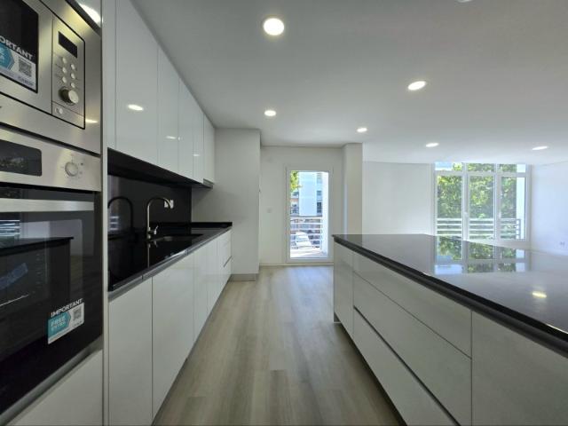 Apartamento venda em Vialonga, Lisboa