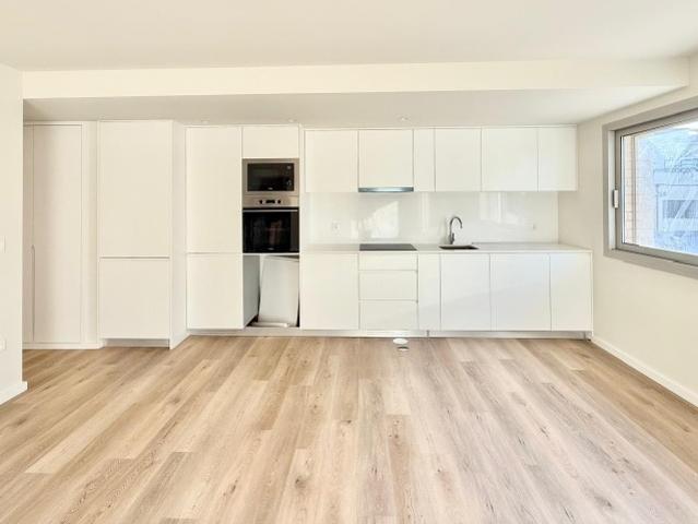 Apartamento venda em Vilar de Andorinho, Vila Nova De Gaia
