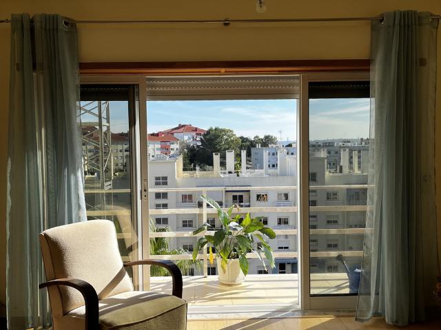 Apartamento alugar em Quinta da Terrugem, Oeiras