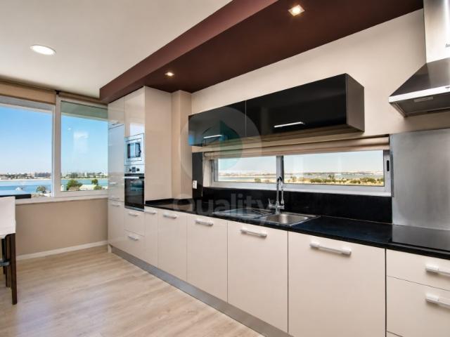 Apartamento venda em Bairro Ferroviário, Barreiro