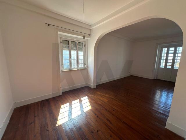Apartamento venda em Bairro de Campolide, Lisboa