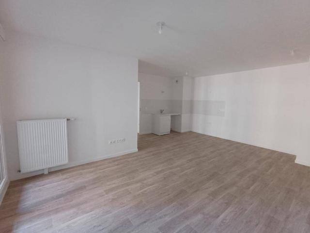 Appartement location à Cité Paul Éluard, Bobigny