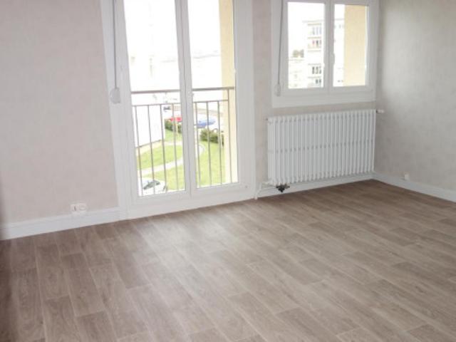 Appartement location à Neufchâteau, Contrexéville