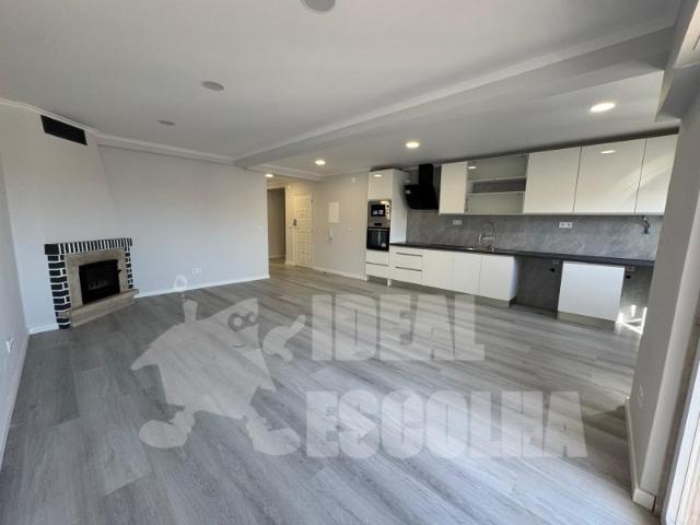 Apartamento venda em Bairro dos Corticeiros, Seixal