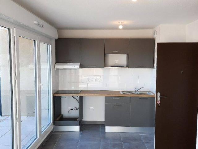Appartement location à HLM les Pessades, Vedène