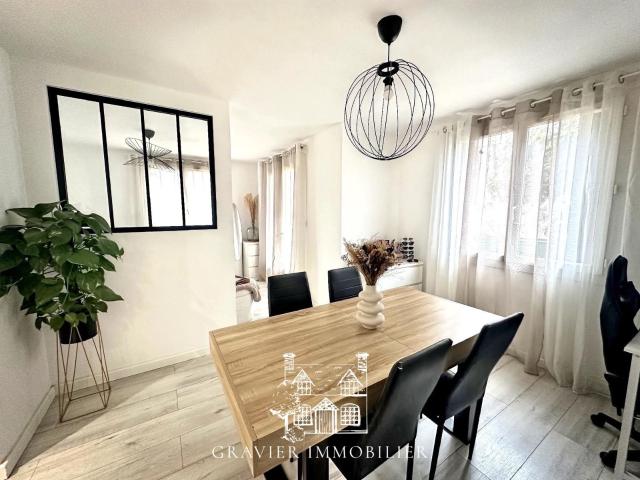 Maison vente à Arrondissement de Toulon, Ollioules