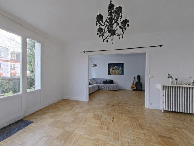 Appartement location à France métropolitaine, Suresnes