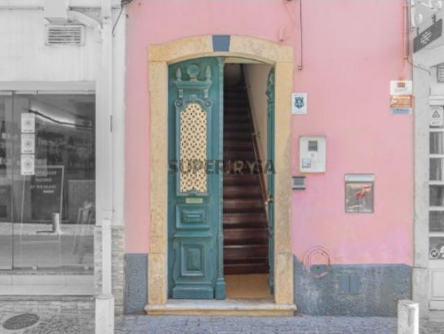 Casa venda em Bairro Operário, Lagos