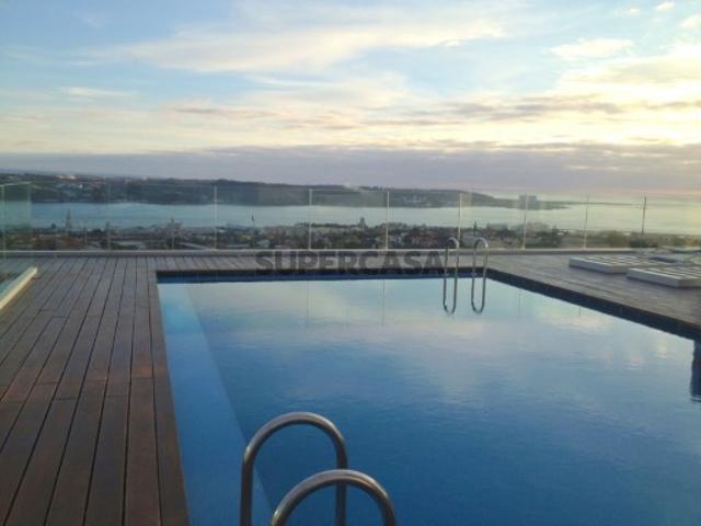 Casa venda em São Francisco Xavier, Lisboa