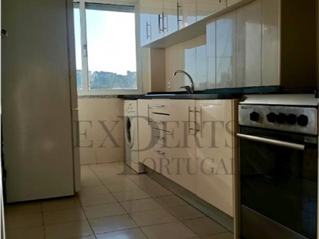 Apartamento venda em Bairro da Madre de Deus, Lisboa
