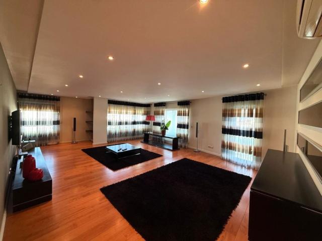 Apartamento venda em Bairro do Corte Falcão, Montijo