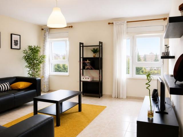 Apartamento venda em Poço do Bispo, Lisboa