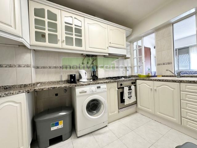 Apartamento alugar em Bairro das Amendoeiras, Lisboa