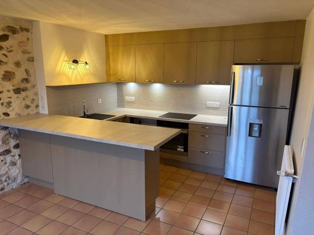 Appartement location à Zone Commerciale Grand Epagny, Épagny Metz-Tessy