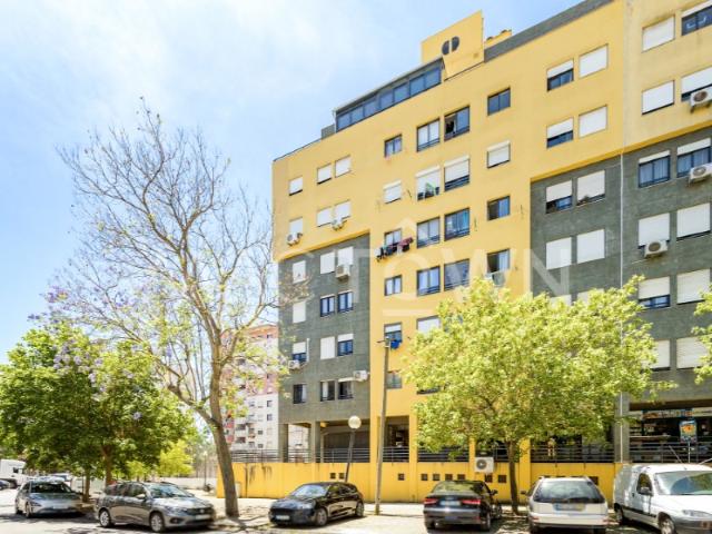 Apartamento venda em Bairro do Armador, Lisboa
