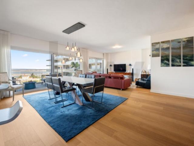 Apartamento venda em Seixal, Setúbal