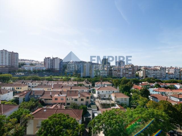 Apartamento alugar em Benfica