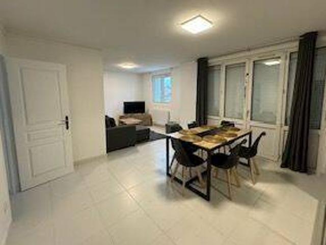 Appartement location à Villemoison, Saint-Père