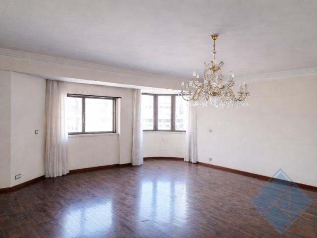 Apartamento venda em Bairro Portugal Novo, Lisboa
