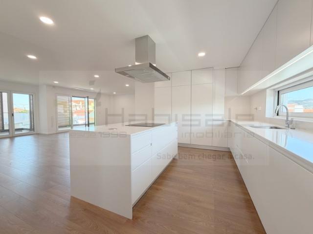 Apartamento venda em Quinta de São Martinho, Cascais