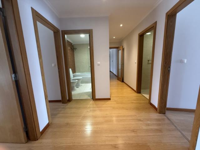 Apartamento alugar em Bairro Espírito Santo, Odivelas