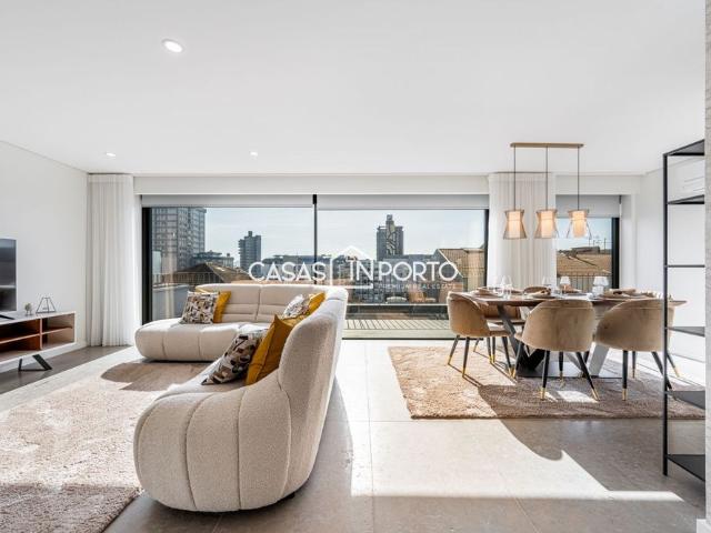 Apartamento alugar em Porto, Cedofeita