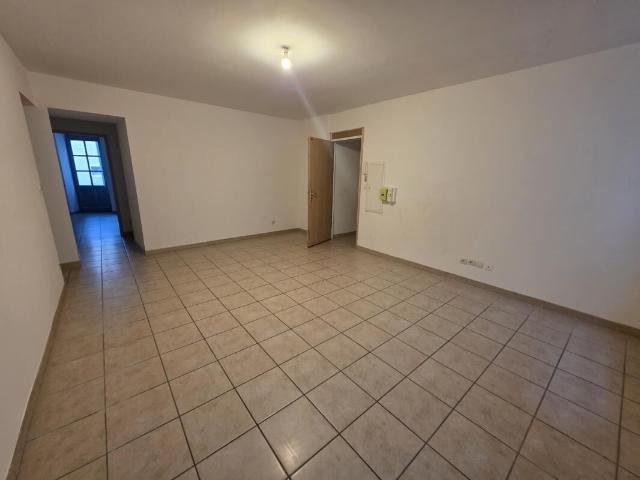 Appartement location à Pont-Saint-Esprit, Gard