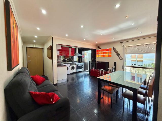 Apartamento venda em Almada, Setúbal